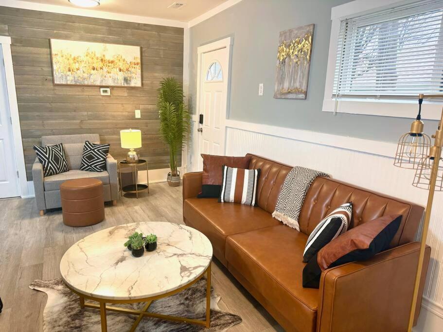 Apartamento Little House On 47Th Cleveland Exterior foto